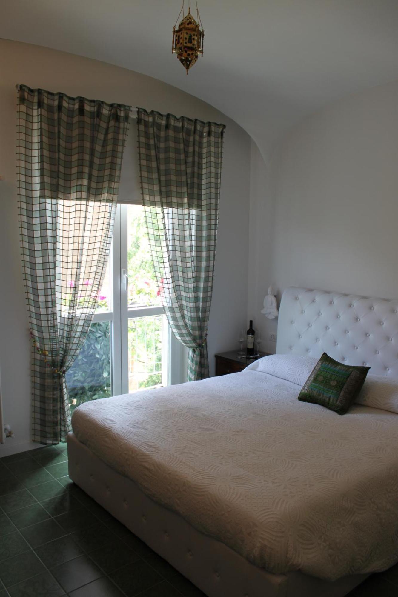 Abracadabra Tortona Bed & Breakfast Milan Exterior photo
